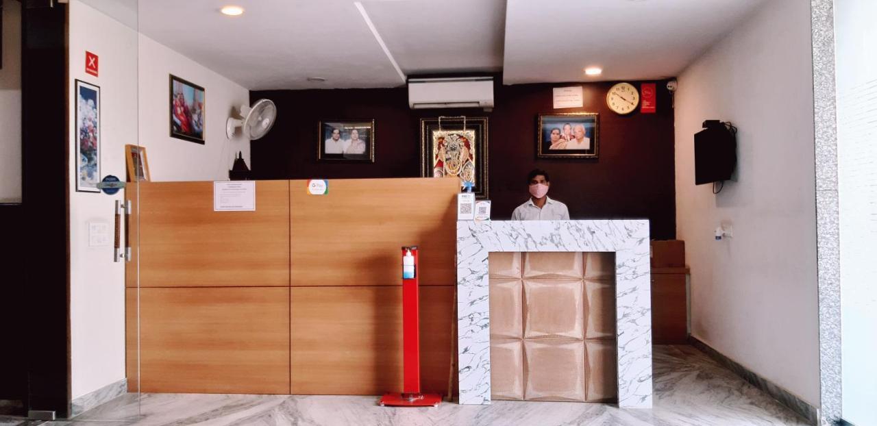 Hotel Sar Kamla Dham Skd Vrindavan Fully Vaccinated Staff Екстериор снимка