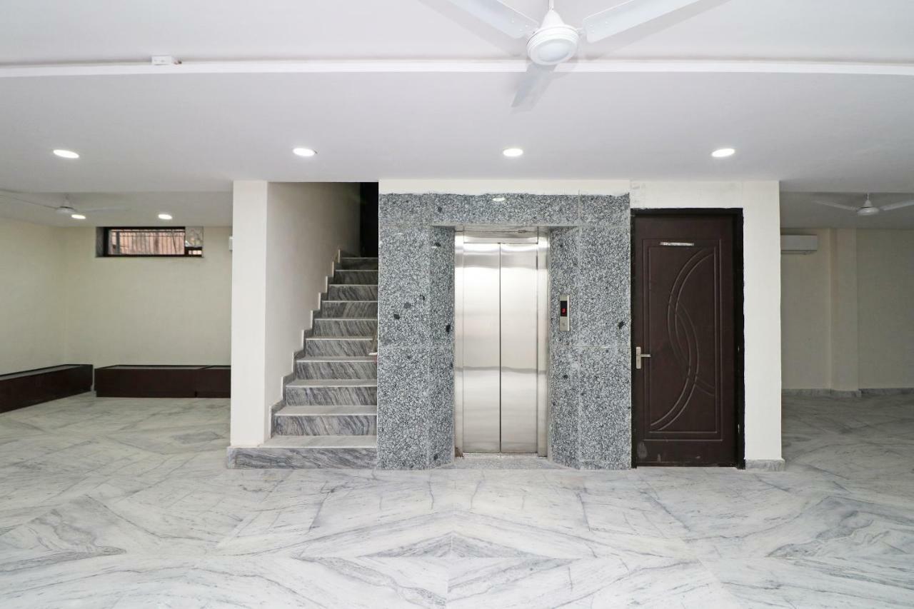 Hotel Sar Kamla Dham Skd Vrindavan Fully Vaccinated Staff Екстериор снимка